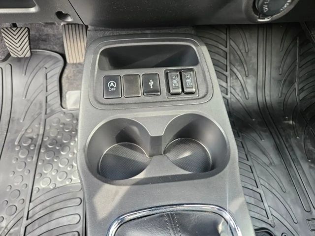 Mitsubishi Space Star Invite Star