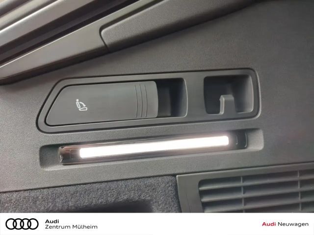 Audi A6 Avant Quattro S-Tronic