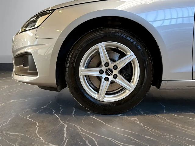 Audi A4 35 TDI S-Tronic