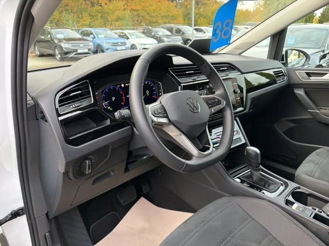 Volkswagen Touran DSG Highline