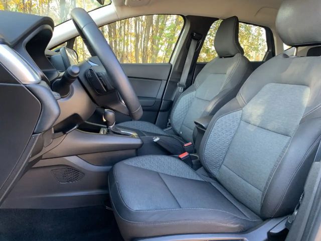 Renault Captur Evolution TCe 140