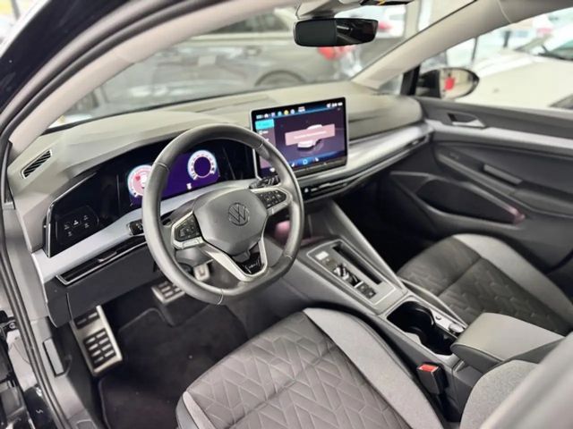 Volkswagen Golf 1.5 eTSI Golf VIII