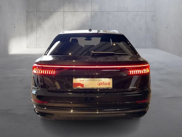 Audi Q8 60 TFSI Hybride Quattro
