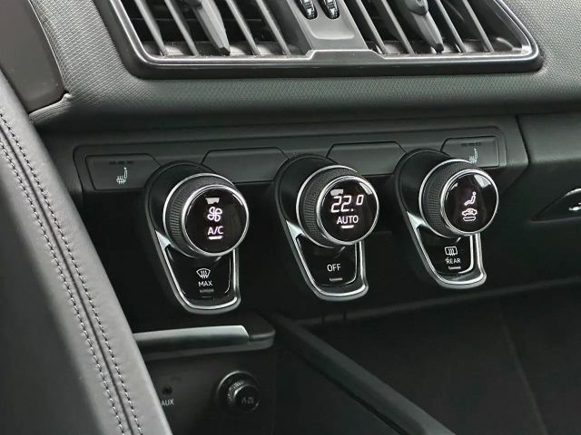 Audi R8 Performance Spyder V10