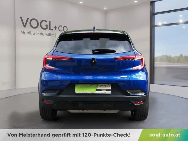 Renault Captur E-Tech