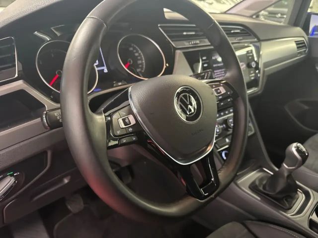 Volkswagen Touran 2.0 TDI Comfortline