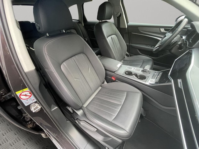 Audi A6 45 TFSI Avant S-Tronic