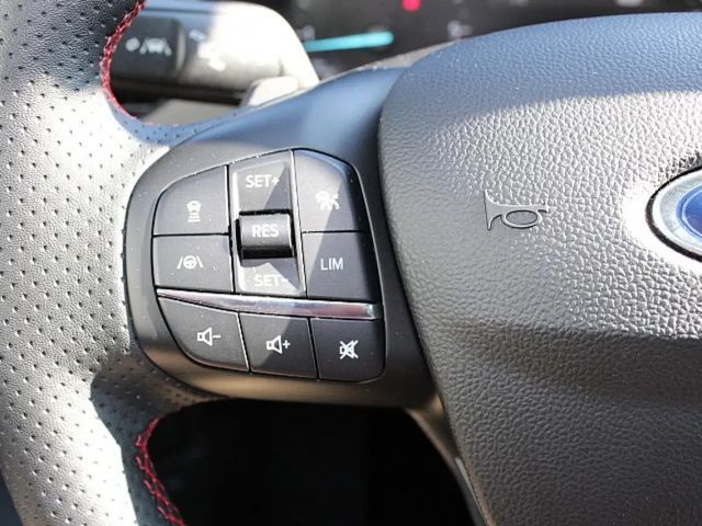 Ford Focus ST Line Wagon