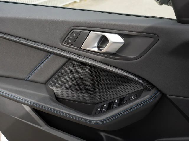 BMW 118 118i M-Sport Sedan