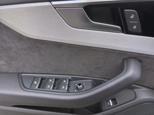 Audi A5 40 TFSI Cabriolet S-Line