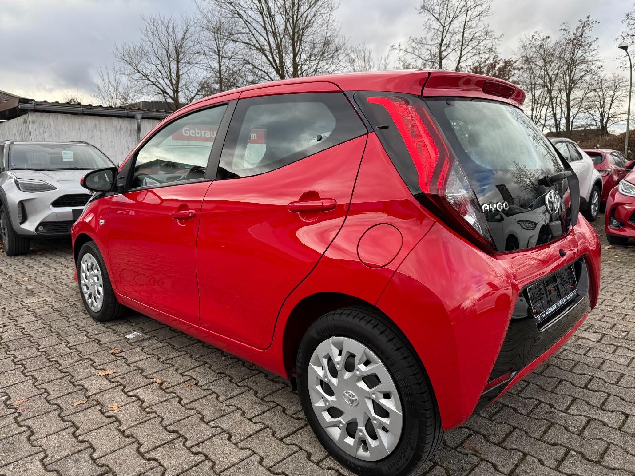 Toyota Aygo 5-deurs Play X-play