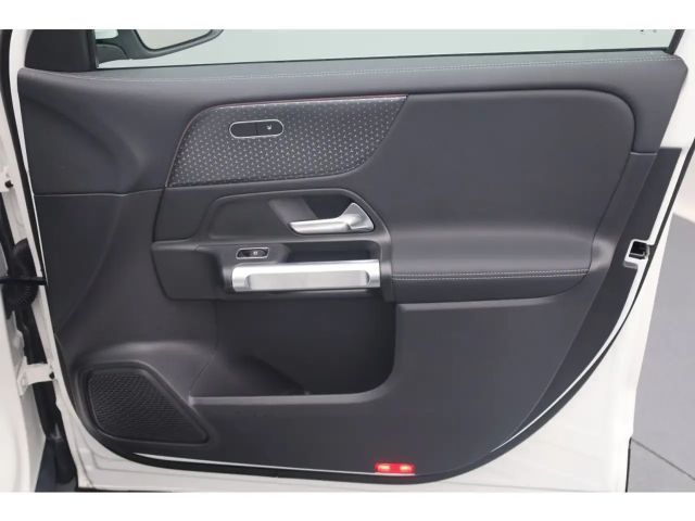 Mercedes-Benz EQB 300 4MATIC Progressive