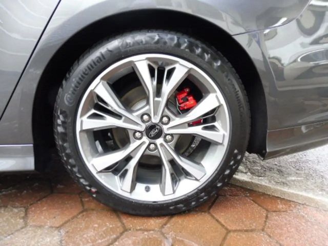 Ford Mondeo ST Line Wagon