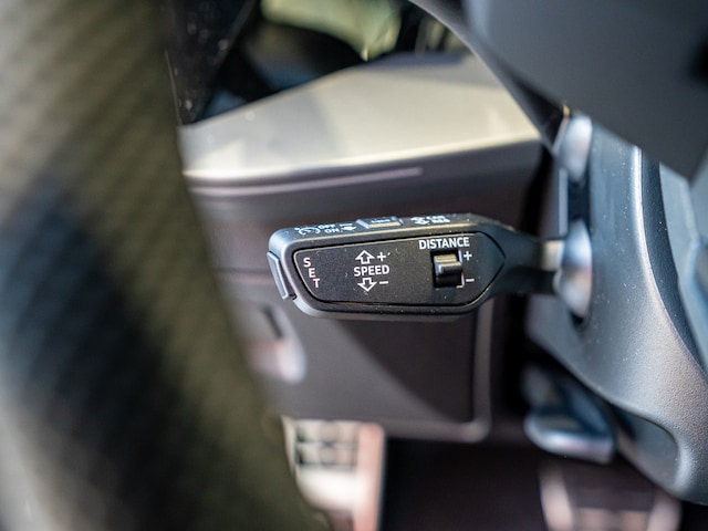 Audi RS3 Quattro S-Tronic Sedan