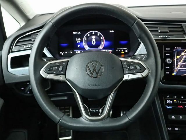 Volkswagen Touran 1.5 TSI DSG IQ.Drive