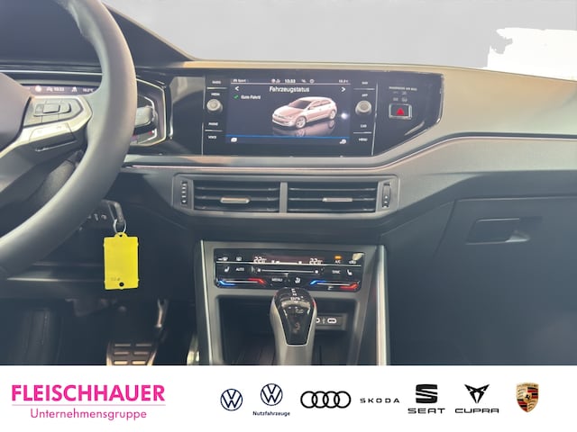 Volkswagen Polo 1.0 TSI DSG R-Line