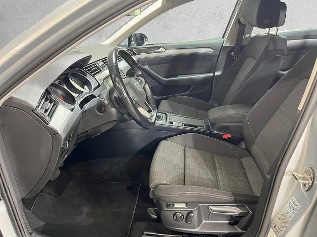 Volkswagen Passat Business DSG Variant