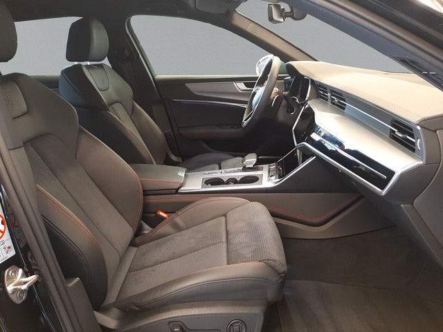 Audi S6 Avant Quattro