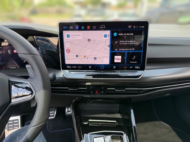 Volkswagen Golf 2.0 TSI Golf VIII