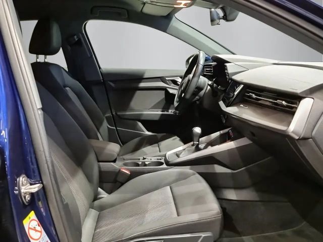 Audi A3 30 TFSI Sedan