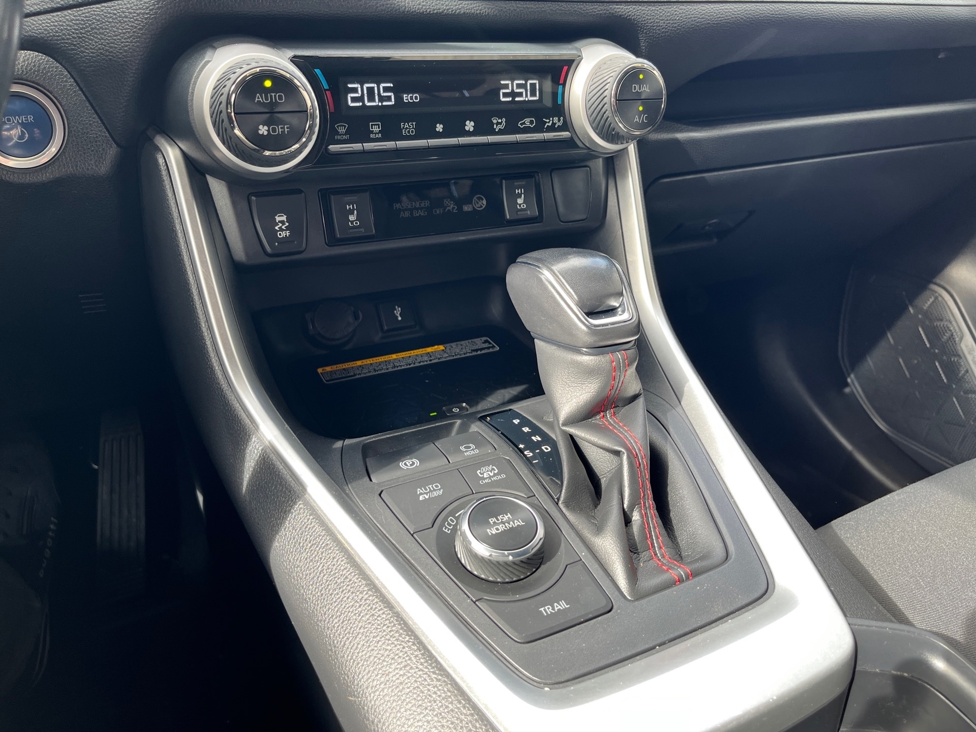 Toyota RAV4 5-deurs Plug-in Technik