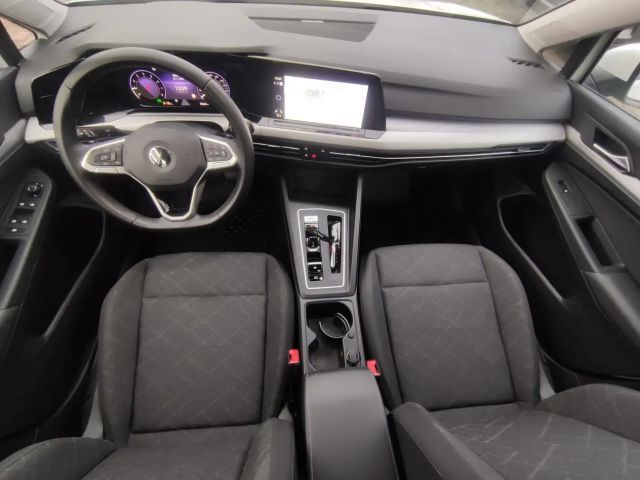 Volkswagen Golf DSG Life