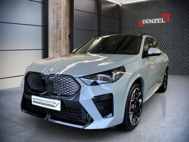 BMW iX2 xDrive30