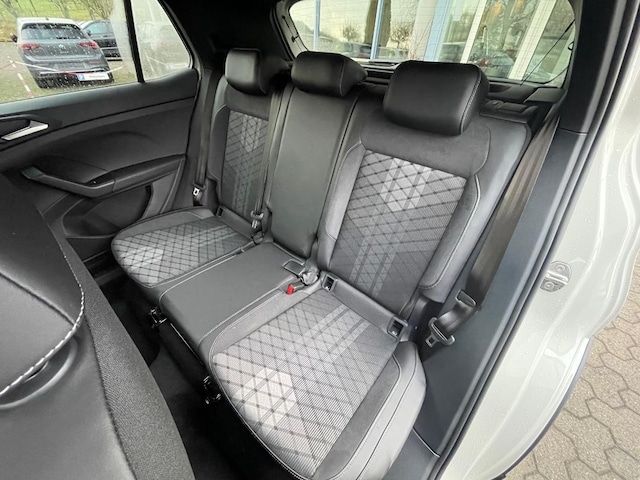 Volkswagen T-Cross T-CROSS 1.5  R-L  B 110 TSID7F