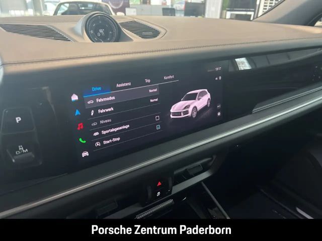 Porsche Cayenne Sportabgasanlage Panorama LED-Matrix