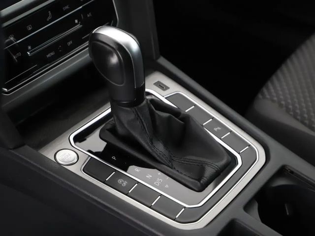 Volkswagen Passat Business DSG Variant