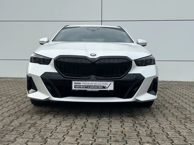 BMW 540 540d M-Sport Touring xDrive