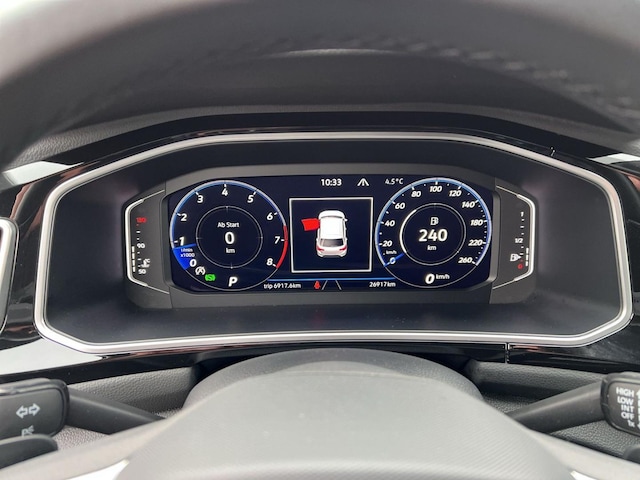 Volkswagen T-Roc 1.5 TSI DSG R-Line