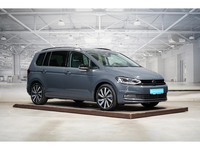 Volkswagen Touran 1.5 TSI Highline Style