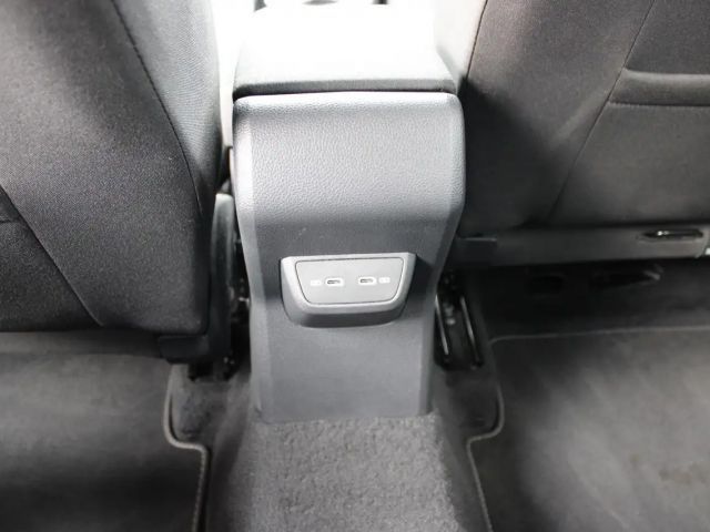 Volkswagen Taigo 1.0 TSI R-Line