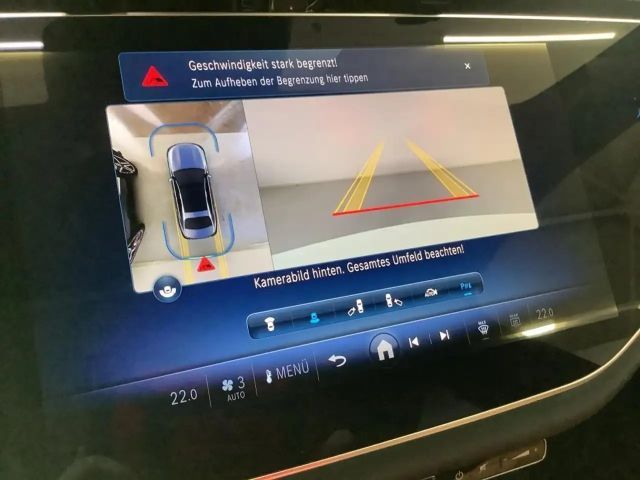 Mercedes-Benz E 200 AMG Line Sedan