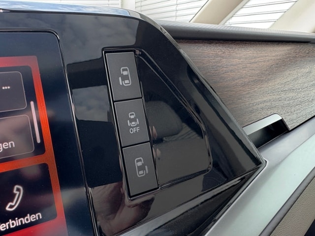 Volkswagen Multivan 2.0 TDI Lang T7