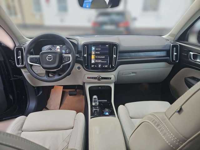 Volvo XC40 Dark Recharge Ultimate