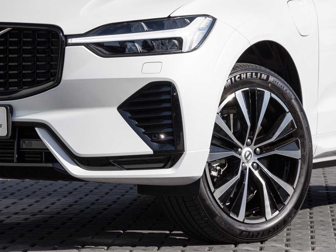 Volvo XC60 AWD Dark Recharge Ultimate