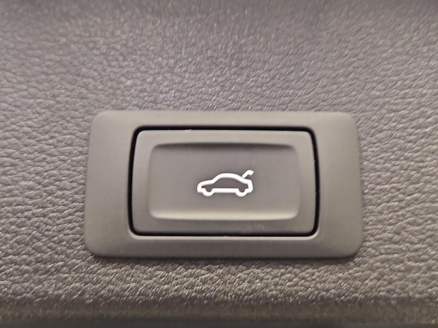 Audi A4 35 TFSI Avant S-Tronic