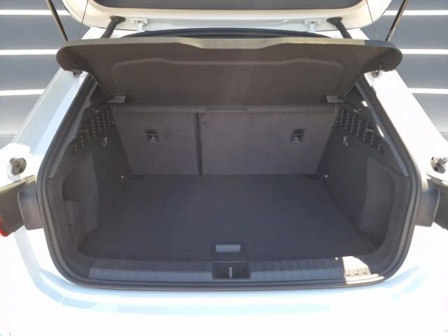 Audi A3 35 TFSI S-Line Sedan Sportback