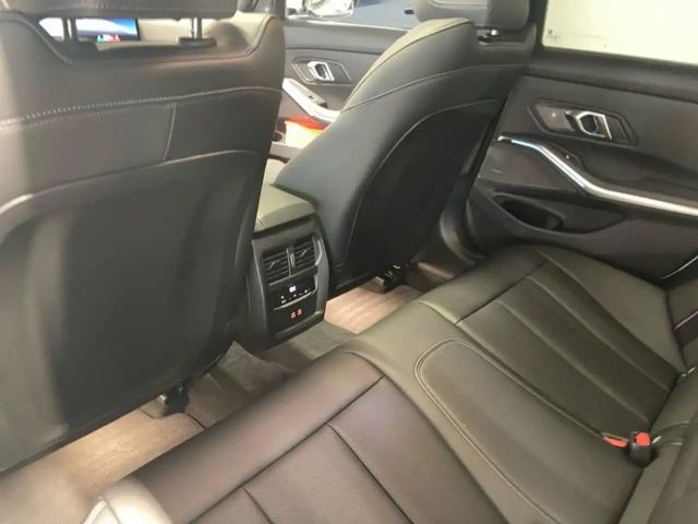 BMW 330 M-Sport Sedan