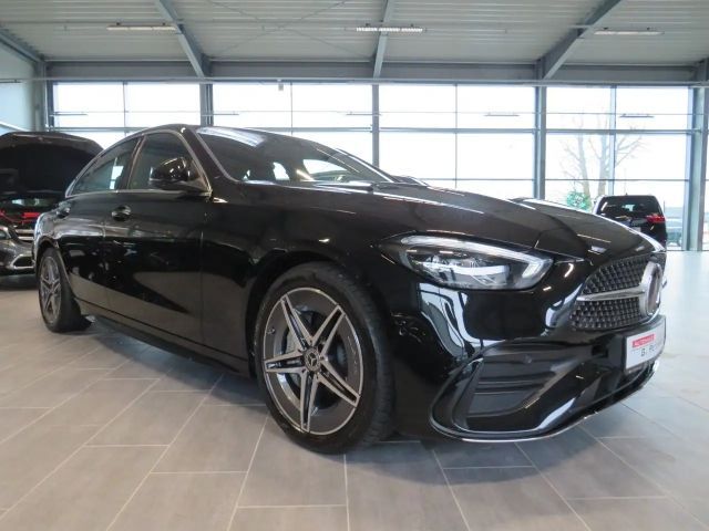Mercedes-Benz C 300 AMG Line C 300 d Sedan