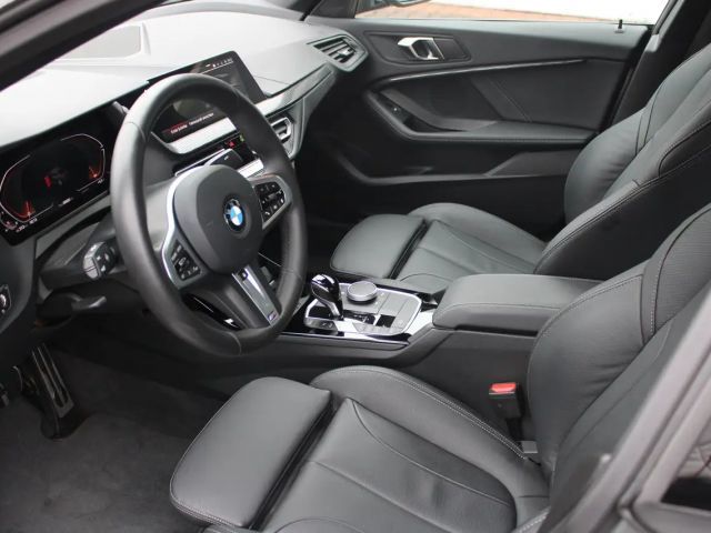 BMW 218 218i Coupé M-Sport