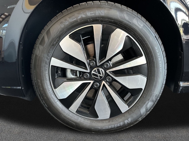 Volkswagen Golf 1.5 TSI Golf VIII Move