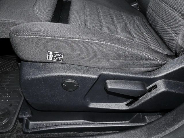 Ford S-Max Edition 2.0 EcoBlue Aut.+ParkAssist+Kamera Klima