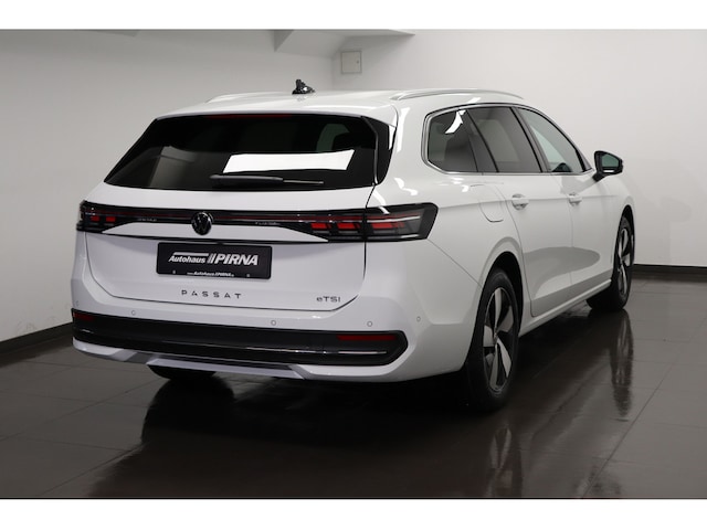 Volkswagen Passat 1.5 eTSI Business DSG