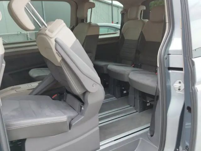 Volkswagen Multivan Style T7