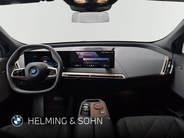BMW iX xDrive40