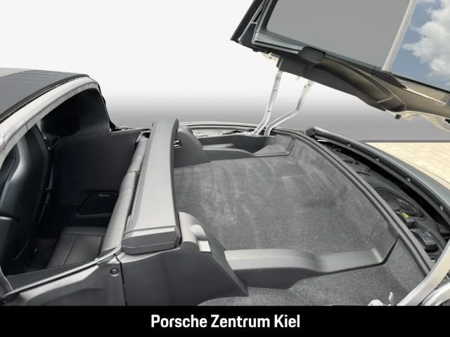 Porsche 992 4S Coupé Targa