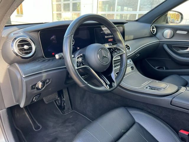 Mercedes-Benz E 220 AMG Line E 220 d Estate